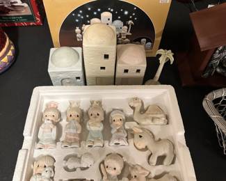 $220.00 - Precious Moments "Come Let Us Adore Him" Miniature Nativity Set of Figures and Nativity Accessories (Both Boxes) 