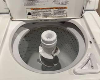 $200.00 - Whirlpool Ultimate Care II Top-Load Washing Machine with Commercial Quality, 7 Wash Cycles and 5 Speed Combinations