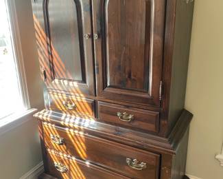 $48.00 - Vintage Wood Dressing Hutch -39.5” x 20” x 64” T