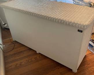 $345.00 - Bristol Collection Handmade in China Exclusively for Pier 1 Wicker 6-Drawer Dresser -33” x 22” x 32”T60” x 24” x 33”T