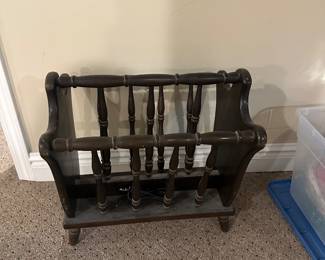 $25.00 - Vintage Solid Wood Magazine Rack