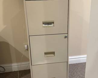 $45.00 - SteelWorks 3-Drawer Metal Filing Cabinet