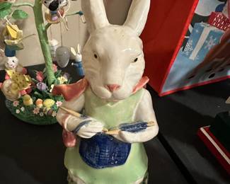 $18.00 - Ceramic Bunny