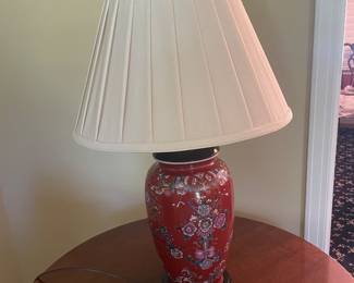 $67.00 - Vintage Asian Ceramic Table Lamp Red & Floral Motif
