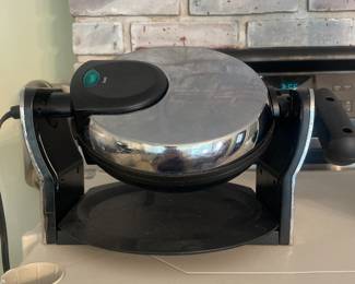 $10.00 - Oster Flip Belgian Waffle Maker