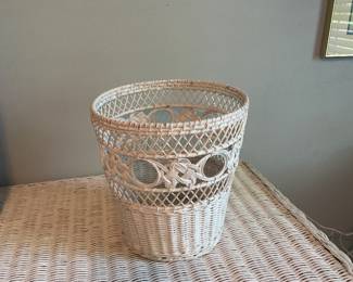$18.00 - Vintage Wicker Trash Basket