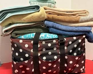 Huge Mystery Lot Of Towels