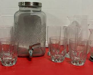 Dispenser Sets Of Glasses