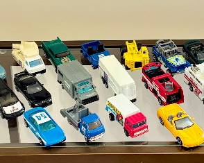 Vintage Hot Wheels Cars / Die Cast Cars
