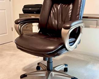 Desk Chair / Office Chair