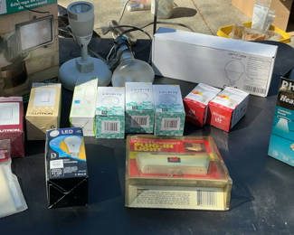 Lot 113: Motion Lights, Heat Light, New LED Bulbs