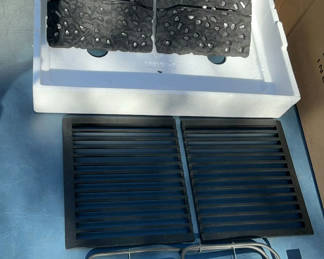 Lot 125: Jenn Air Grill And Electric Heating Element  Replacement Set