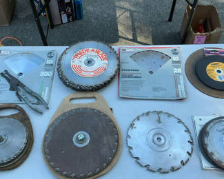 Lot 14: Assortment Of Round Saw Blades