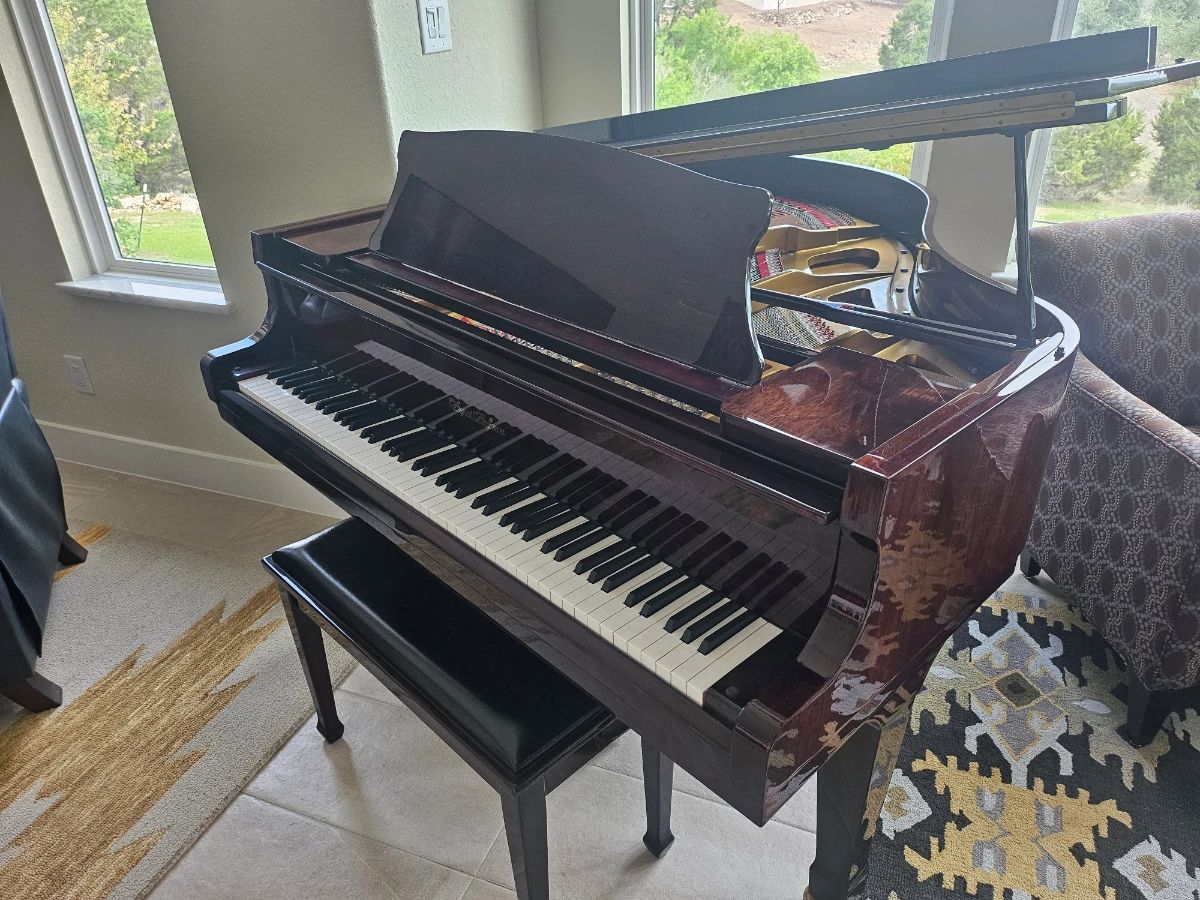 August Hoffman Baby Grand Piano, Polished Mohogany.