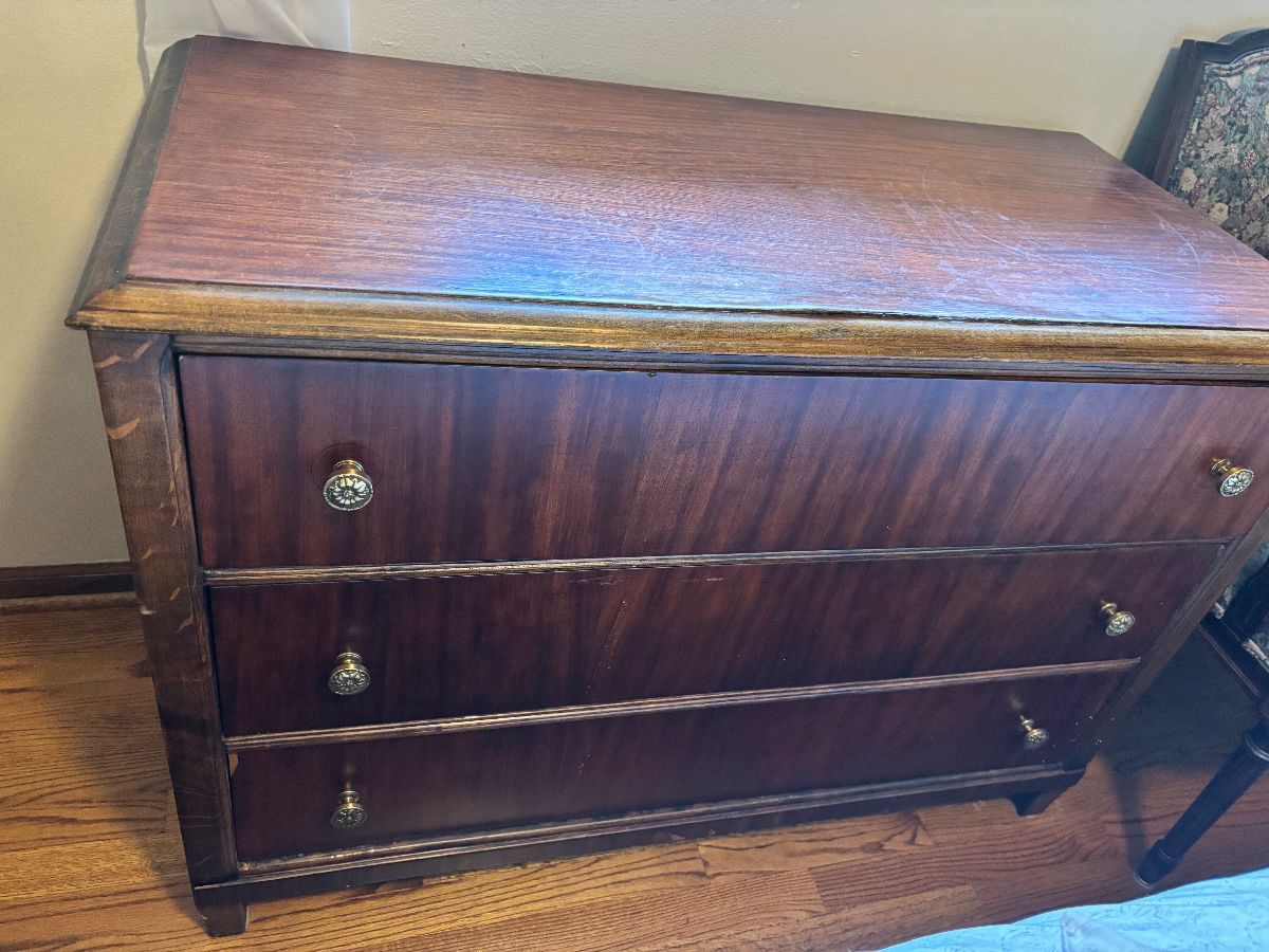 43”W x 20”D x 30”H