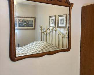 33”W x 1”D x 31” H