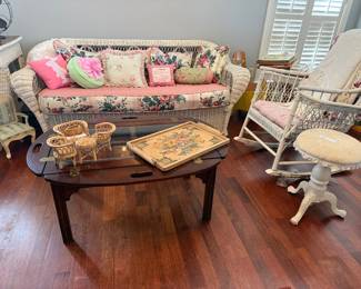 Antique wicker sofa, butlers table, Decor 