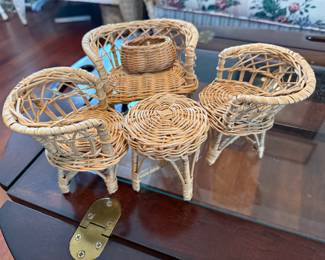 Wicker doll furniture 