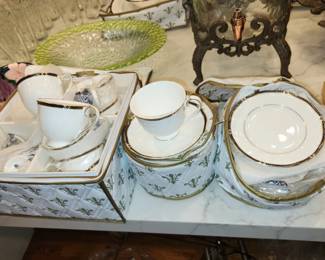Wedgwood china, Royal Lapis