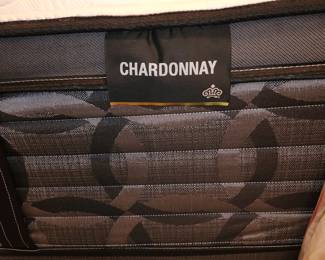 Newish Queen mattress by Kingsdown, Chardonnay model, Queen mattress & boxspring