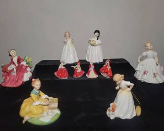 Petite ROYAL DOULTON