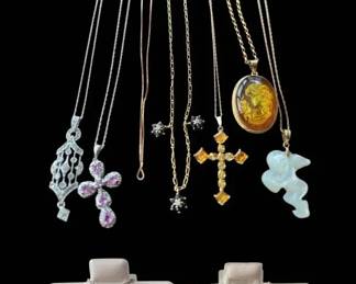 002 14k Gold Necklaces