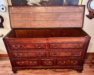 Georgian Mahogany Mule Chest