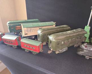 Vintage Lionel Standard Gauge Passenger Cars