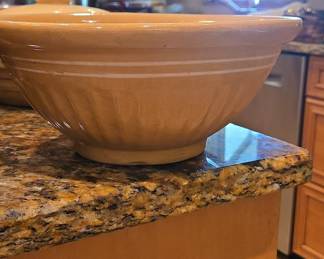 Yellow Ware Mixing Bowl with Lid