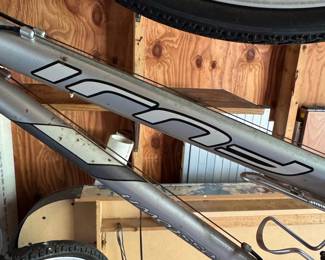 Trek 7.3 FX Hybrid Bicycle