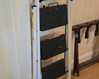 Folding Step Stool Ladder