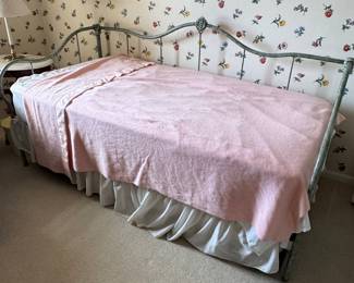Vintage Metal Daybed Frame
