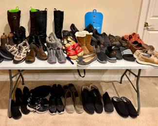 Name Brand Shoes Men’s and Women’s Shoes