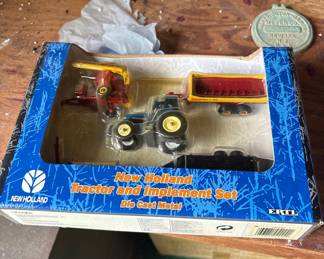 Tractor die cast toy