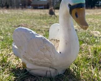 085 concreteswanplanter