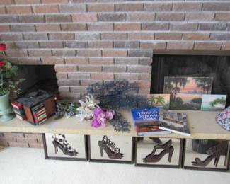 Set of 4 mirrors - shoe motif