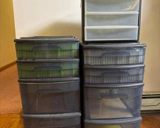 310 threeplasticstorageunitswithdrawers