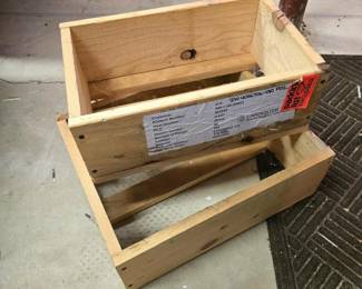 241 vintagegeaircraftenginepartswooden