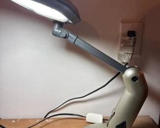 345 lightsofamericasunlightdesklamp