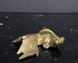 065 decorativevintagebrassfantailgoldfis