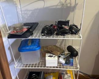 289 pickerslotofmixedelectronicsoffice