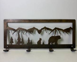 219 mountainbearscenemetalwallcoatrack