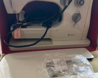 193 husqvarnaviking1020mechanicalsewing