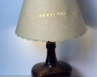 156 vintagegreatwesternamberglassjugta