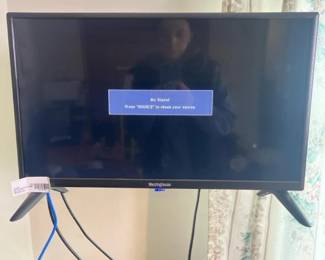 530 westinghouse24hdledtvwithwallmoun