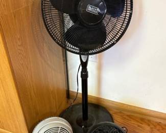 365 blackanddeckerpedestalfanandtwode