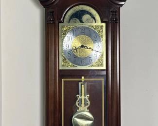 138 howardmillerdualchimewallclock