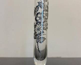 078 vintageglassbudvasewithsilvertoned