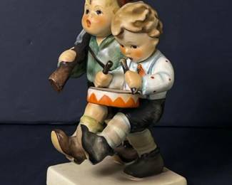 325 vintagemjgoebelhummel793marchingb