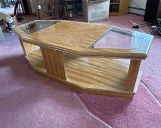 030 oakveneerglasstopcoffeetable
